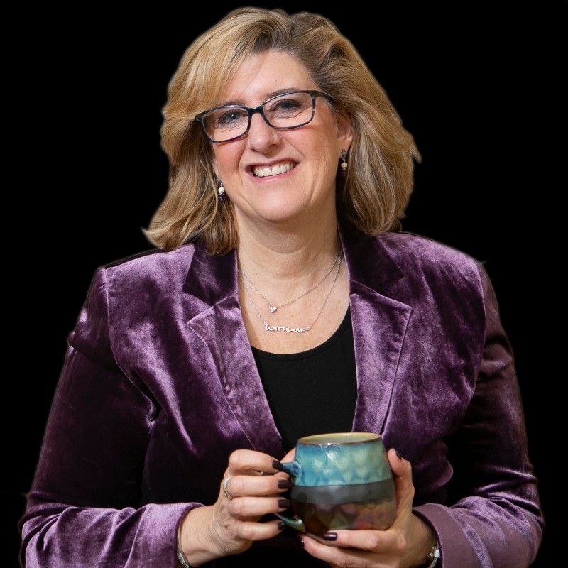 Alyssa Dver Headshot